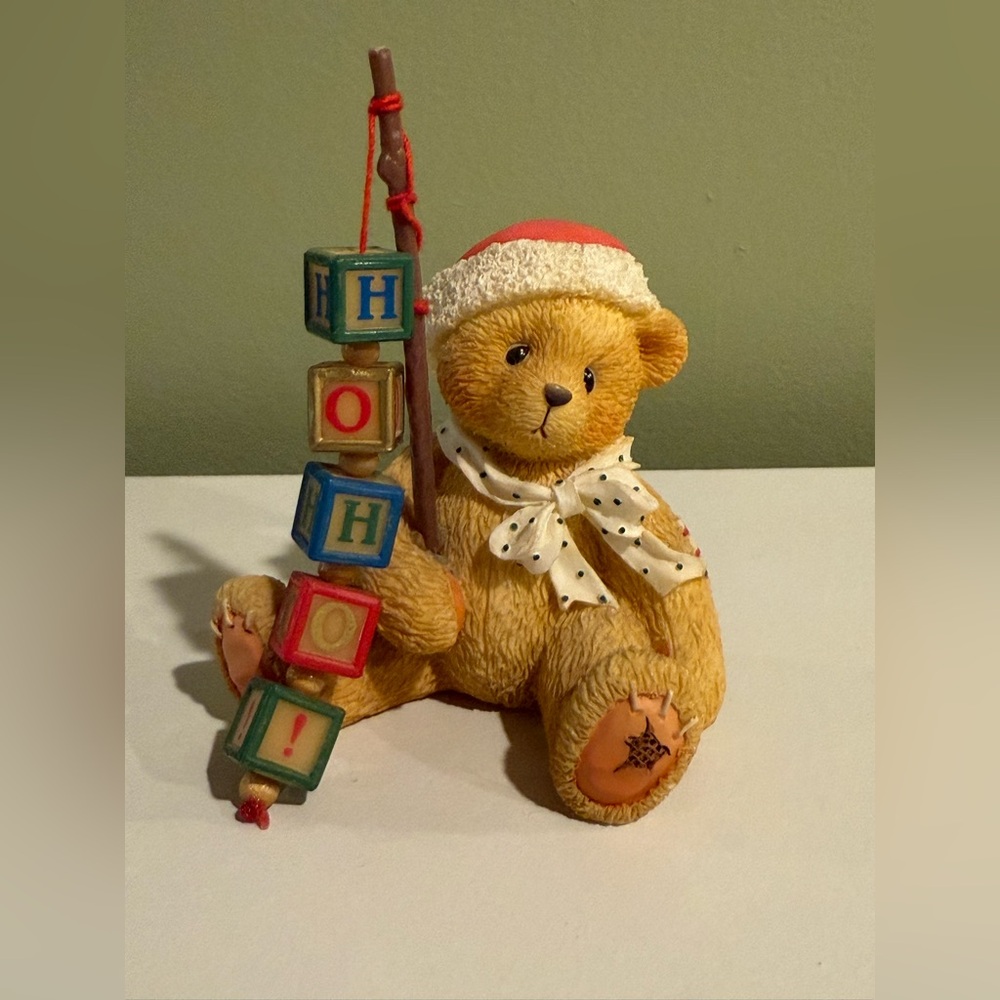 Cherished Teddies Holden 176095 “Catchn’ The Holiday Spirit”
